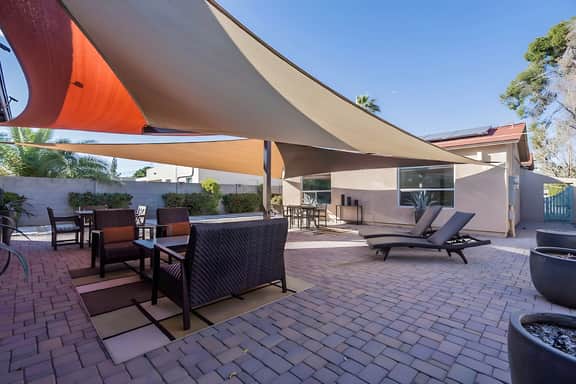 PHX Retreat · 2 Bedroom 2 Bath Home in Historic Neighborhood