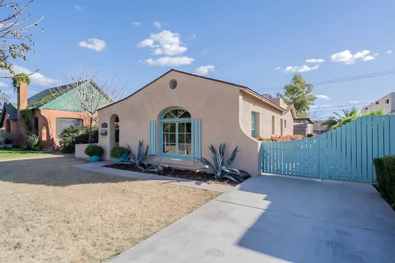 PHX Retreat · 2 Bedroom 2 Bath Home in Historic Neighborhood